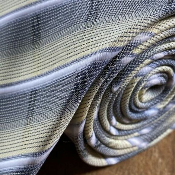 Ermenegildo Zegna Men’s 100% Silk Necktie Multicolor Striped Tie Italy 59” x 4” - Picture 2 of 6